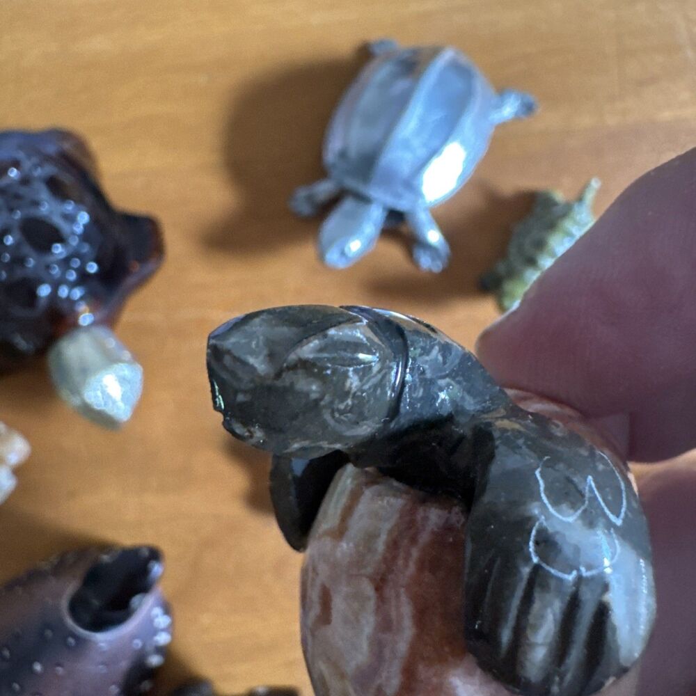 Vintage Turtle Figurines Lot of 12 Mixed Matter Pewter Stone Trinket Box - Picture 6 of 16